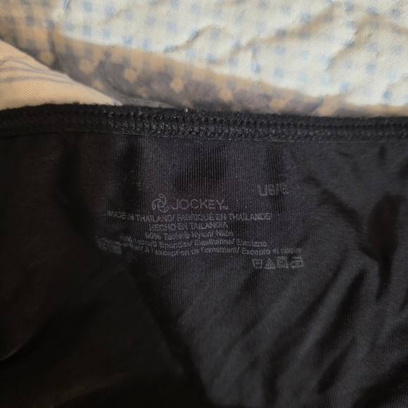 Jockey Women's Elegant Black Camisole - Picture 4 of 4